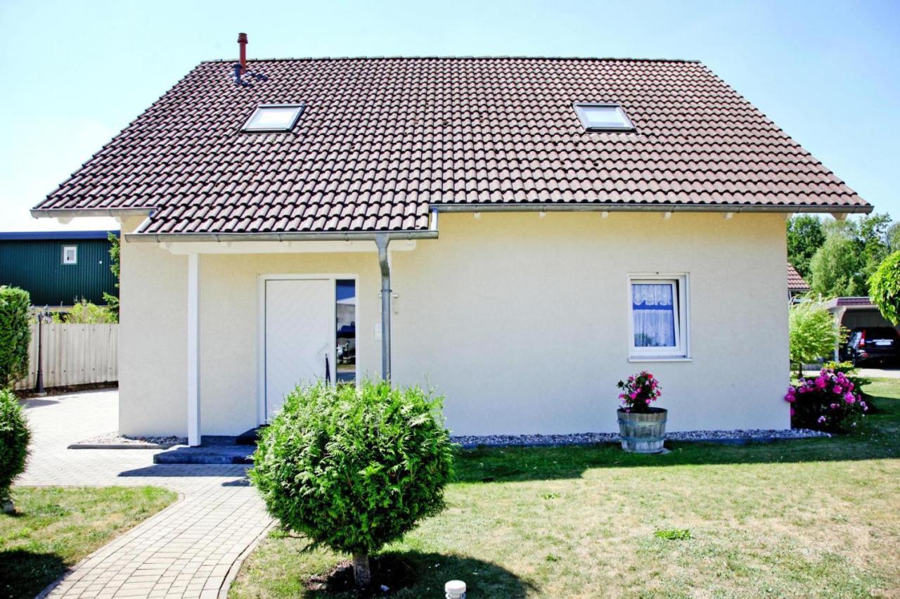 Ferienhaus Adler In Миров Экстерьер фото